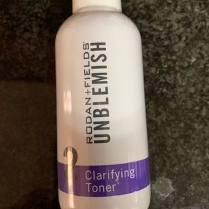 R+F unblemish toner